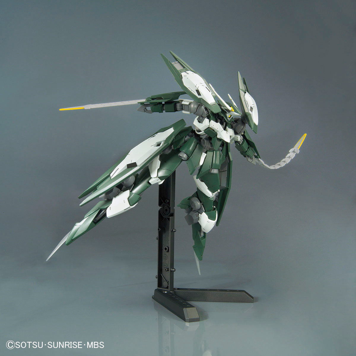 HG IBO 1/144 #34 Reginlaze Julia