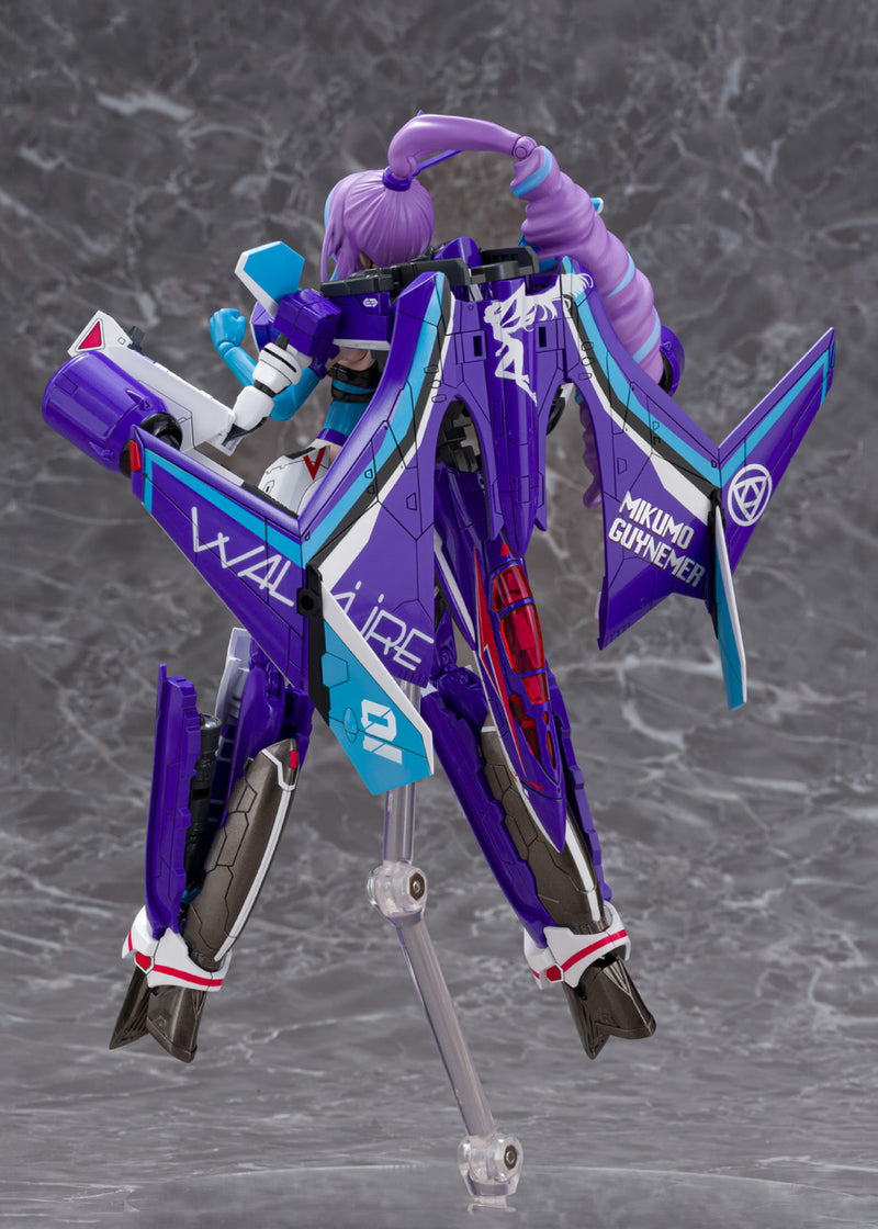 PRE-ORDER: V.F.G. "Macross Delta" VF-31J Siegfried Mikumo Guynemer