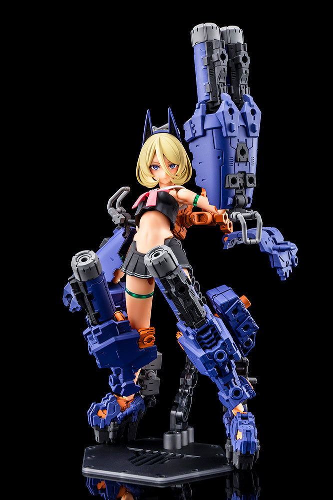 PRE-ORDER: Megami Device - Buster Doll: Tank Midnight Fang