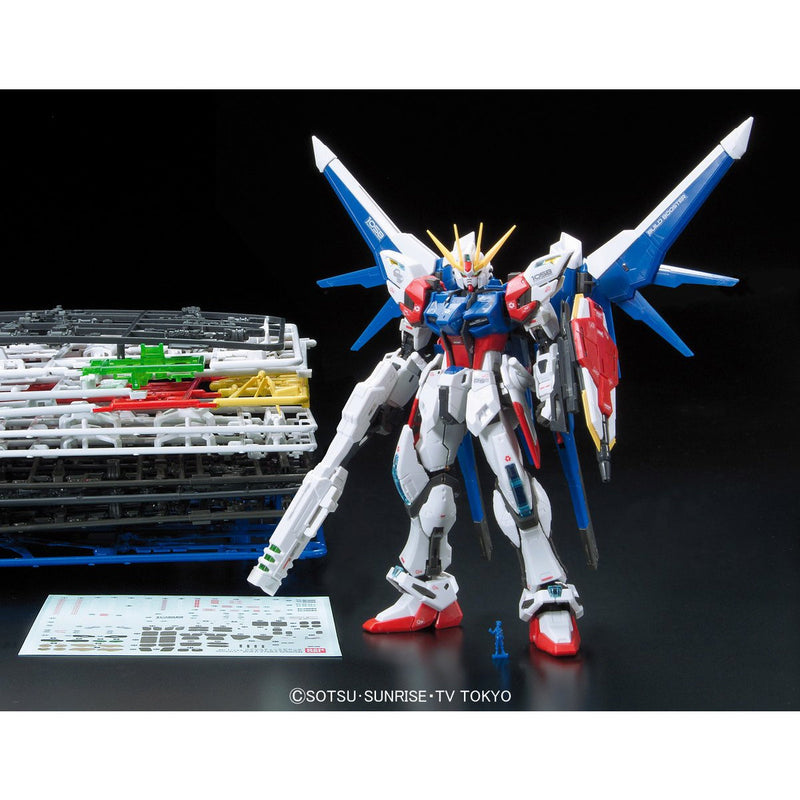 Gundam Build Fighters - Build Strike Gundam Full Package MG 1/100 Model Kit