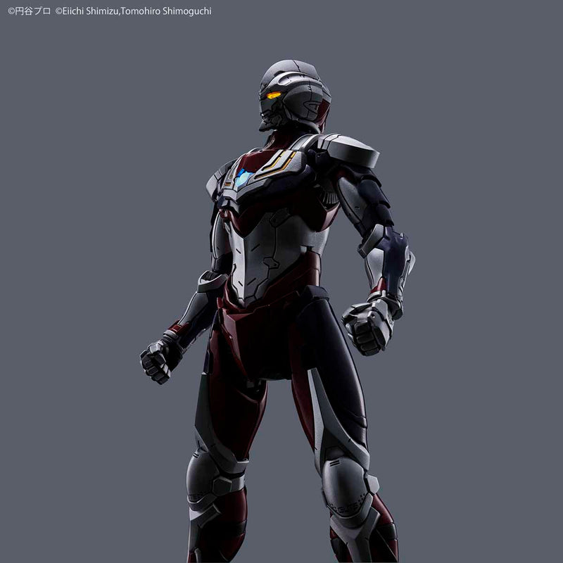 Figure-rise Standard 1/12 Ultraman Suit Tiga