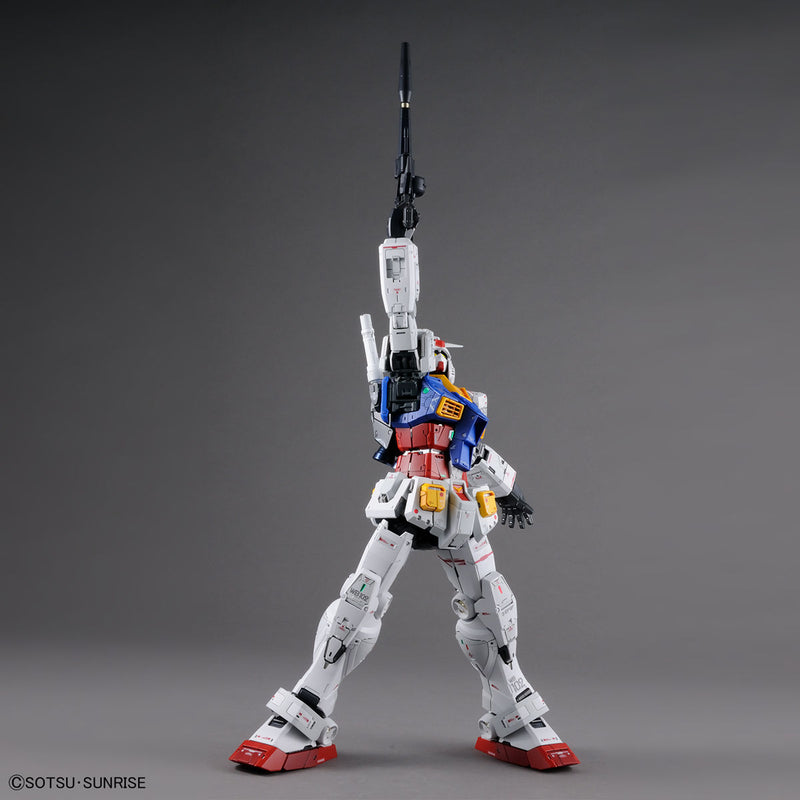 2024PG UNLEASHED 1/60 RX-78-2GUNDAM 塗装済み完成品 機動戦士ガンダム