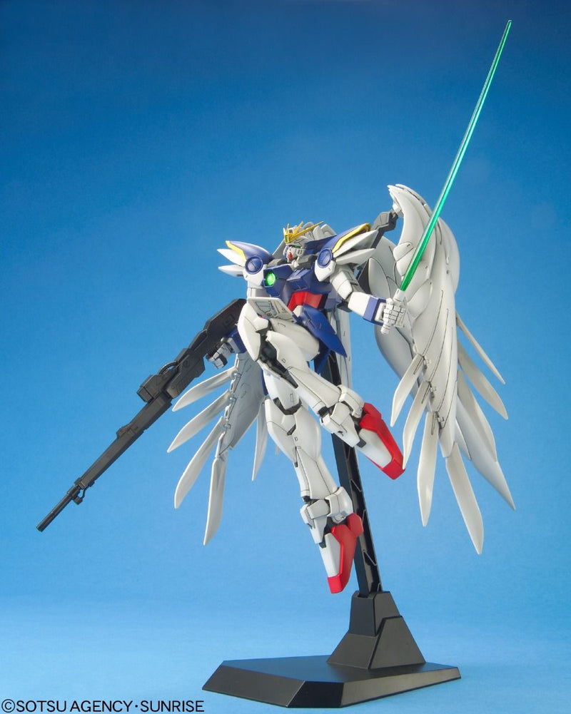 MG 1/100 Wing Gundam Zero EW