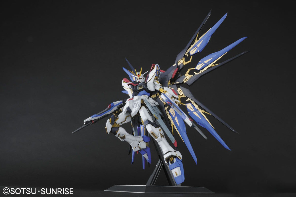 PG 1/60 Strike Freedom Gundam